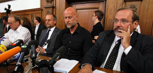 100727schaller-love-parade-spiegel